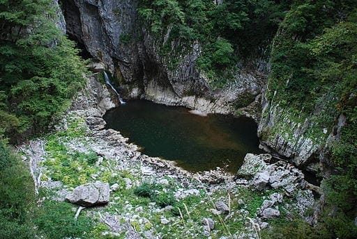 Škocjan_Caves_lake